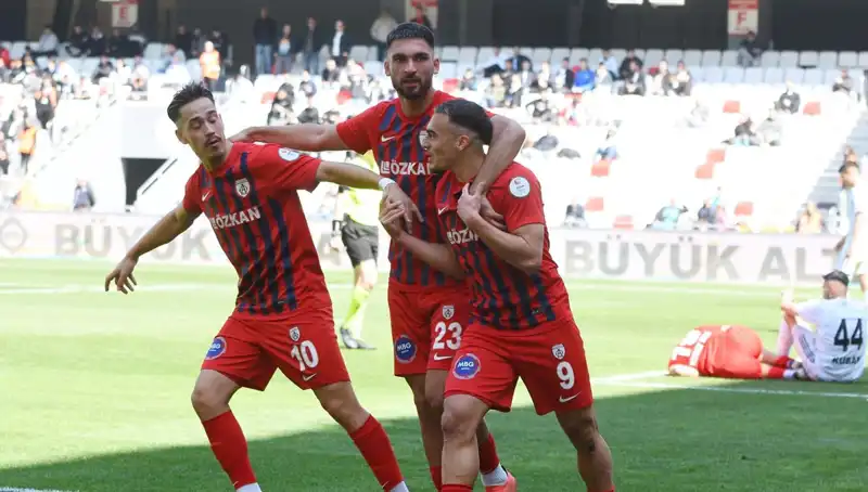 Altınordu’da Futbol Düşkünlüğü: Gidenler ve Gelenler Üzerine Bir Analiz