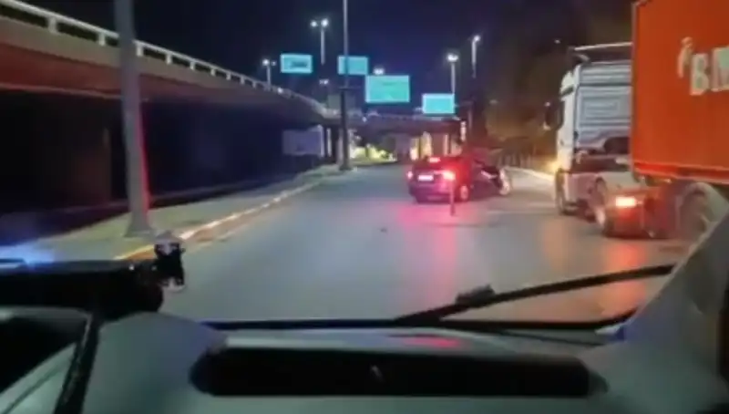 İstanbul'da Dev Kaçakçılık Operasyonu: 36 Milyon TL Değerinde Ürünler Ele Geçirildi