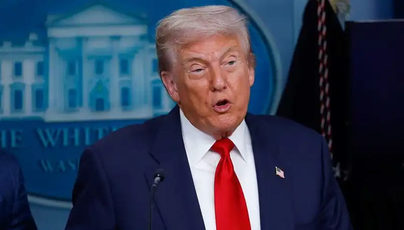 Trump Tarifeleri ile Bütçe Açığı Tarih Yazıyor: 4 Trilyon Dolar Tasarruf Mu?