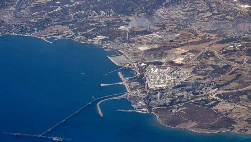 ABD Gemi Yolluyor: İsrail’e Silah Taşıyan Geminin Rotası Limasol’dan Geçiyor