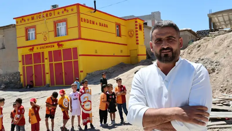 Fanatik Taraftar, Evini Osimhen ile Icardi ile Donattı!