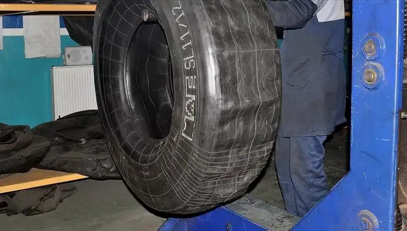 Kaplama Lastiklerin Tehlikesi: Uzmanlar Uyarıyor, Dikkat Edin!