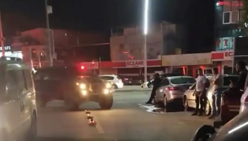 Aile İçi Kavga: Kardeşi Annesini Yaralayan Genç Hayatını Kaybetti