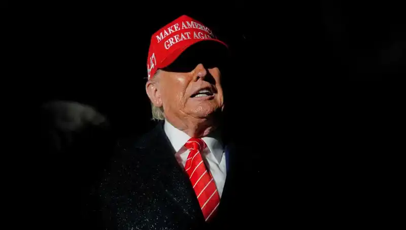 Yüksek Mahkeme'den Trump'a Kritik Göçmen Yetkisi: Yasal Statüler Sarsılıyor