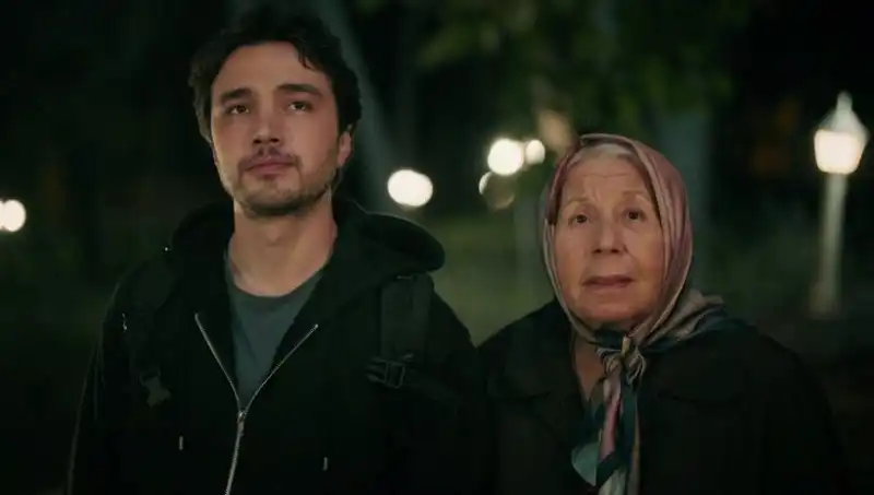 Aile Saadeti Dizisi 1. Bölüm Tarihi Açıklandı: İzleyicileri Neler Bekliyor?