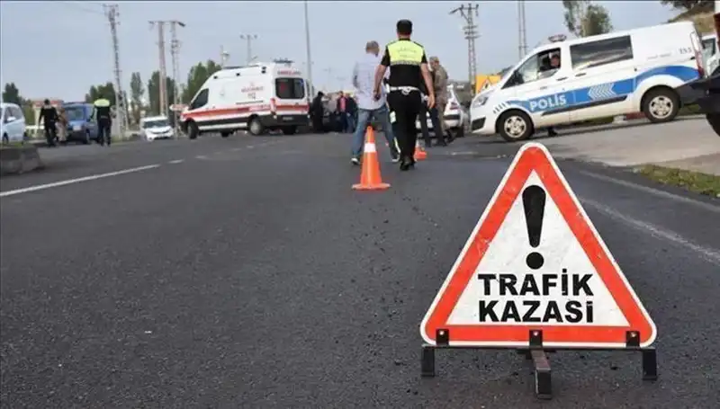 Tekirdağ’da Korkunç Kaza: Kontrolden Çıkan Araç Bariyerlere Çarptı, Bir Kişi Hayatını Kaybetti