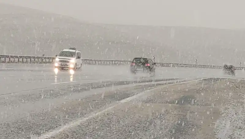 Nisan Ayında Bahar Beklerken Kar Sürpriziyle Karşılaştık!