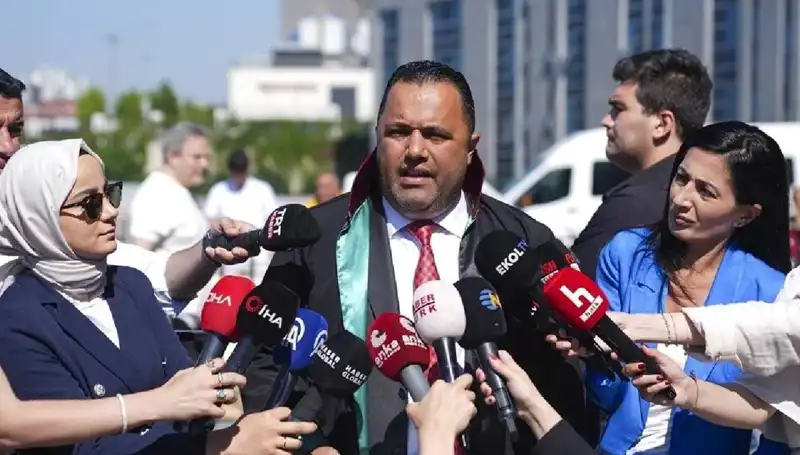 Avukat Rezan Epözdemir İzdiham Yaratan Olayla Adliyeye Sevk Edildi!