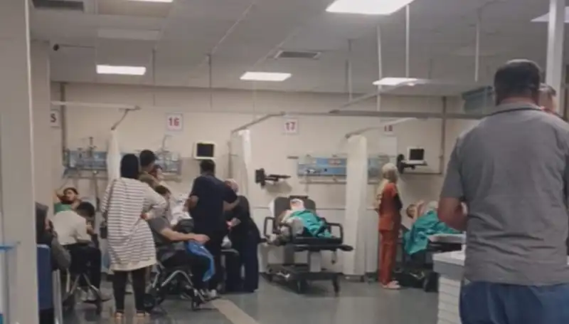 Asker Eğlencesinde Yemek Zehirlenmesi: 39 Kişi Hastaneye Kaldırıldı!