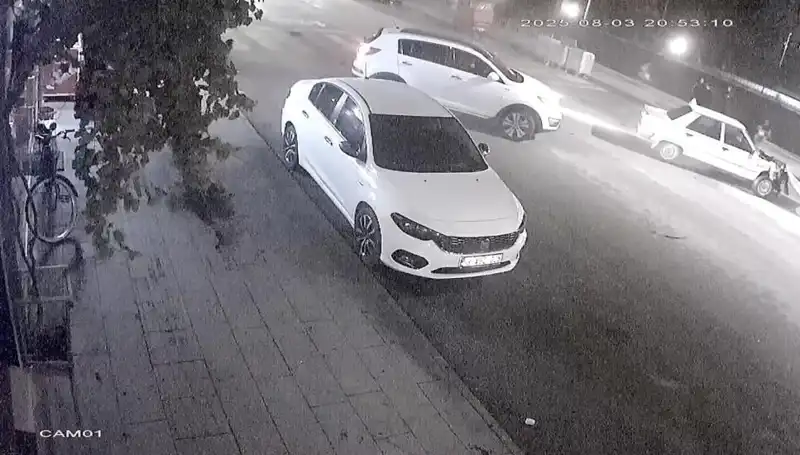 Yayalara Yol Vermek İsterken Trafik Kazasında Hayatını Kaybetti