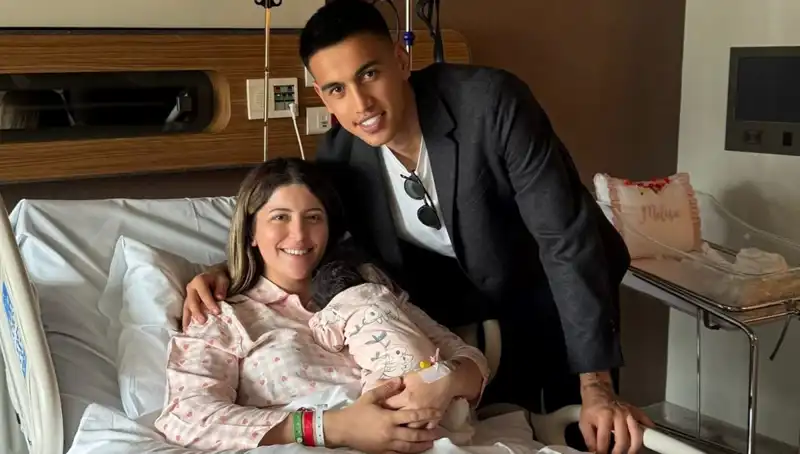 İrfan Can Eğribayat İkinci Kez Baba Oldu: Mutlu Aile Fotoğrafları Paylaşıldı