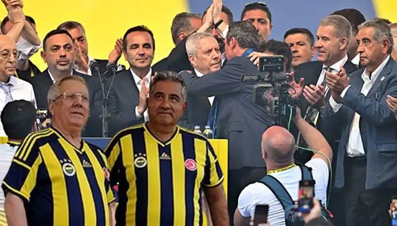 Aziz Yıldırım’ın Ekibinden Şok İstifa Çağrısı: Mahmut Uslu'dan Ali Koç’a Adaylık Açıklaması