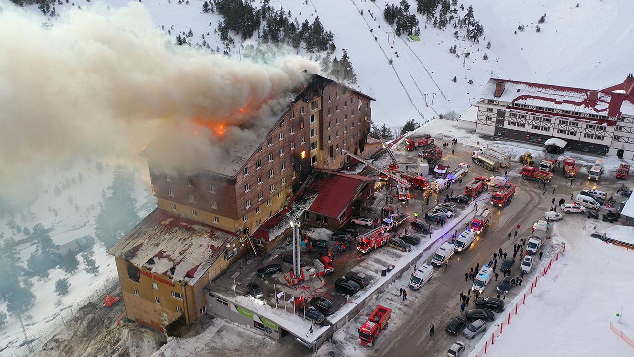 Kartalkaya Kayak Merkezi'nde Otelden Yangın: 10 Ölü, 32 Yaralı