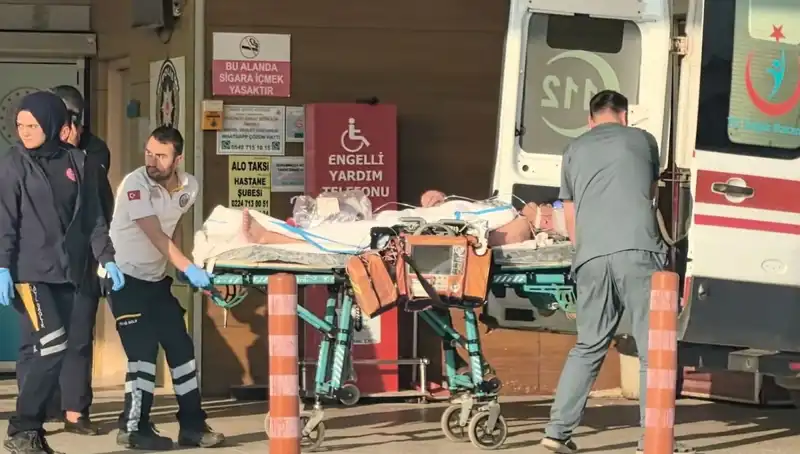 Sahte Alkol Kullananlar İçin Tehlike Alametleri: Komaya Girenlerin Artışı