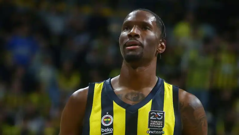 Nigel Hayes-Davis'in Yeni Takımı: Büyük Bir Sürpriz Mi?