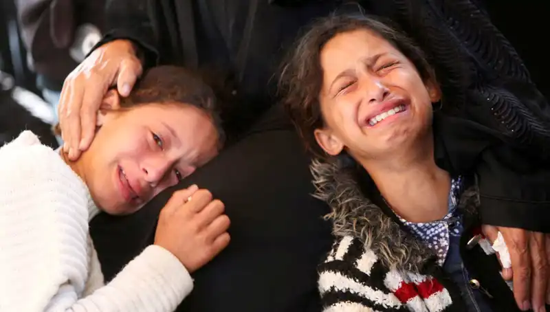 Gazze'de Bayram Coşkusu Yerini Yas'a Bıraktı: Nedenleri ve Sonuçları