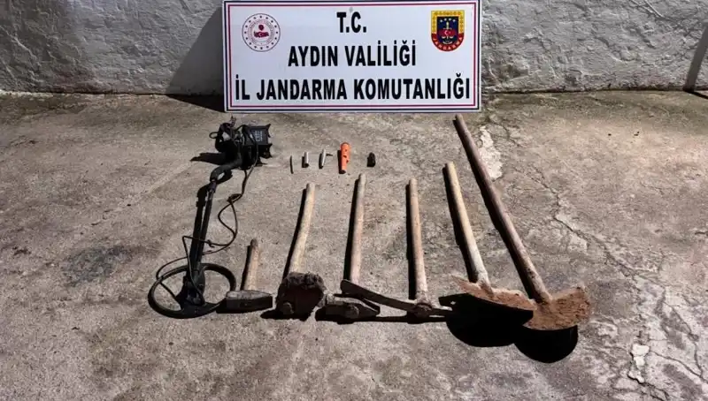 Aydın’da Kaçak Kazı Operasyonu: Tarihi Eserler Kurtarıldı