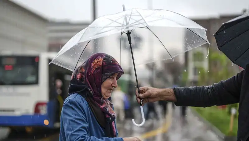 Bugün Türkiye'de Gök Gürültülü Sağanak Yağış Bekleniyor: Detaylar Burada!