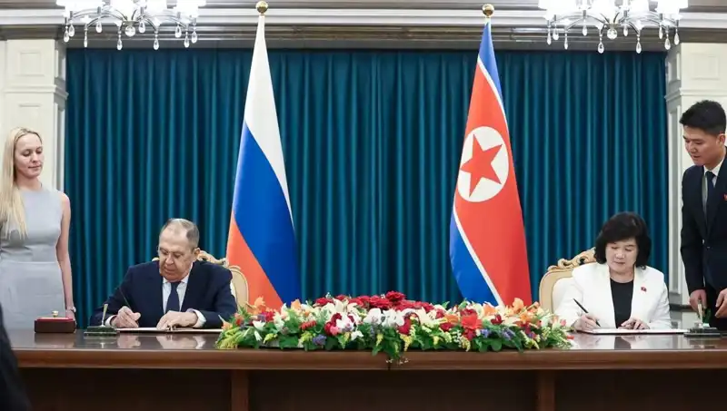 Rusya ve Kuzey Kore Arasındaki Yeni Dönem: Lavrov’un Ziyareti
