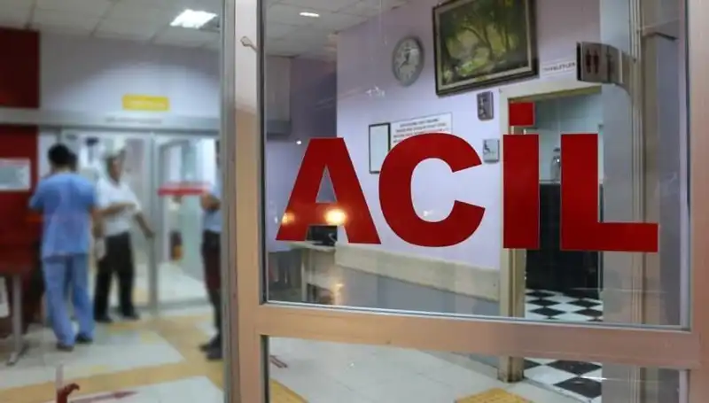 Burdur'da Korkutan Bıçaklı Kavga: Bir Kişi Ağır Yaralandı